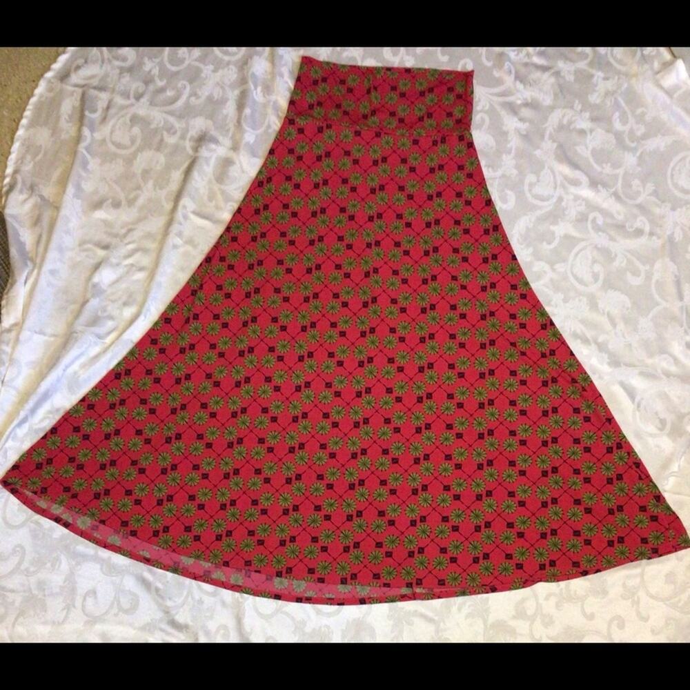 LuLaRoe Classic Maxi Skirt M Red EUC